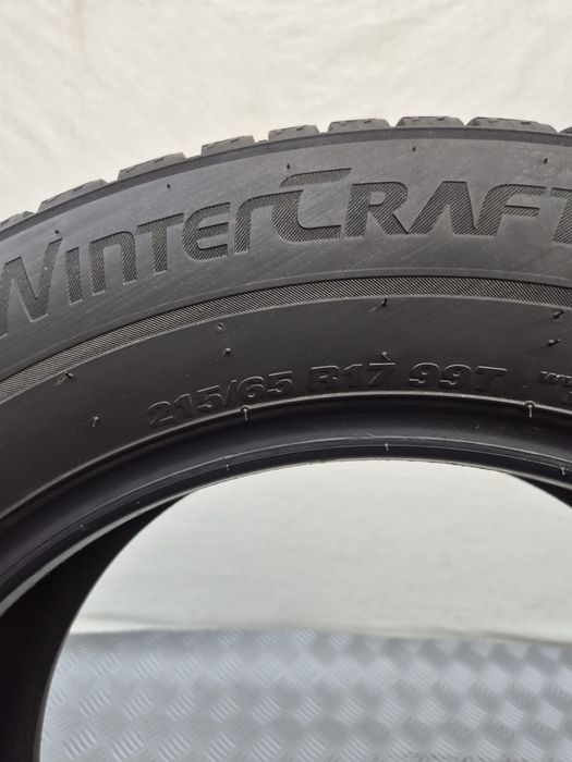 2бр 215 65 17 Kumho зимни 22г