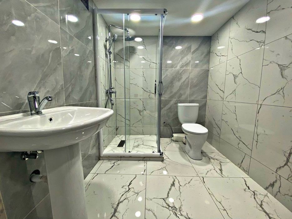 Продаётся офис Ойбек, МинТруд / Коммерческое нежилое помещение