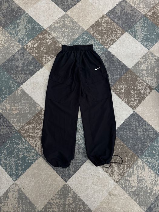 Дамски панталон Nike