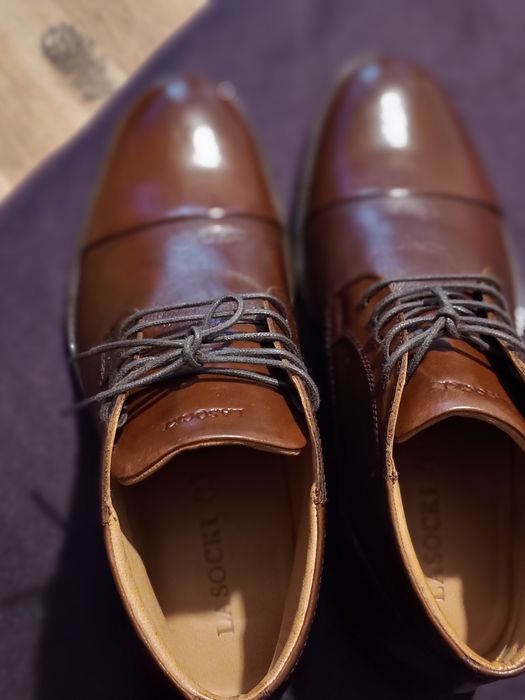 Încălțăminte bărbați.