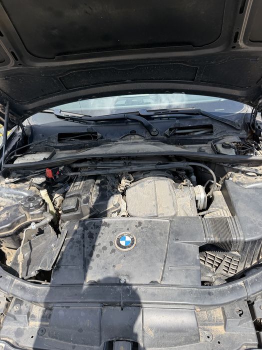 vand e90 2.0 benzina fara acte