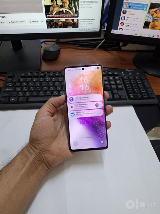 Samsung A73 5G 6/122gb ideal ochilmagan usta kurmagan aybi yuq tozza t
