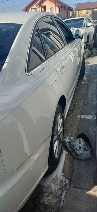 usa dreapta spate audi a6c7 alb