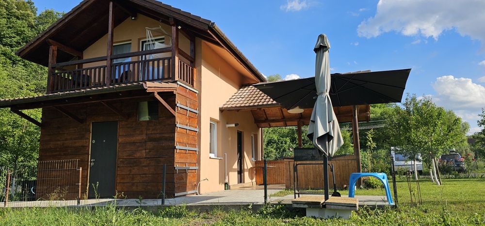 Casa Luna, casa de vacanta de inchiriat