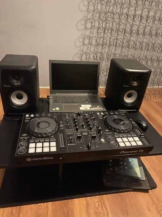 Контроллер Piener DDJ-800