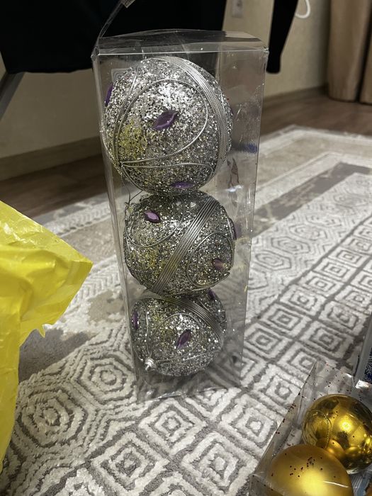 Игрушки на елкунг