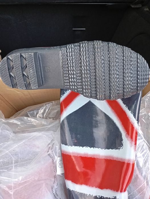 Топ бутик Гумени бутикови ботуши , удобни и всезезонни от 35 до 42 ном