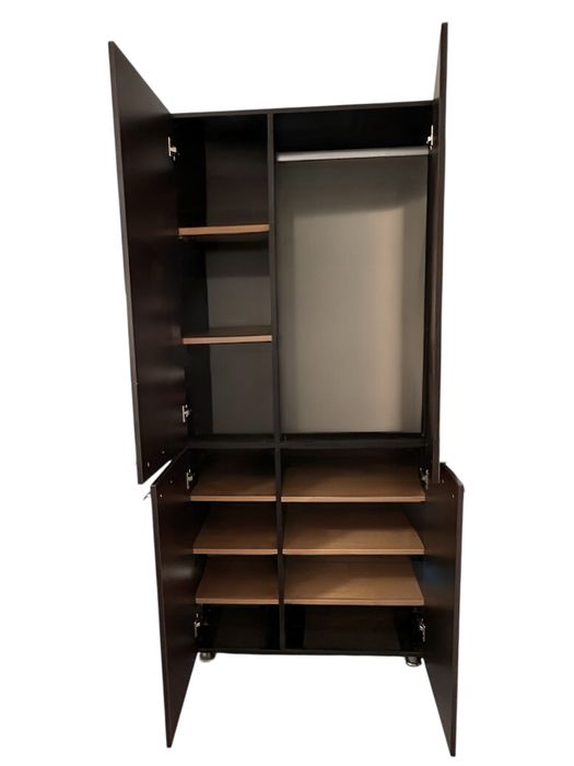 Dulap înalt din PAL, culoare wenge, 4 uși – stare foarte bună