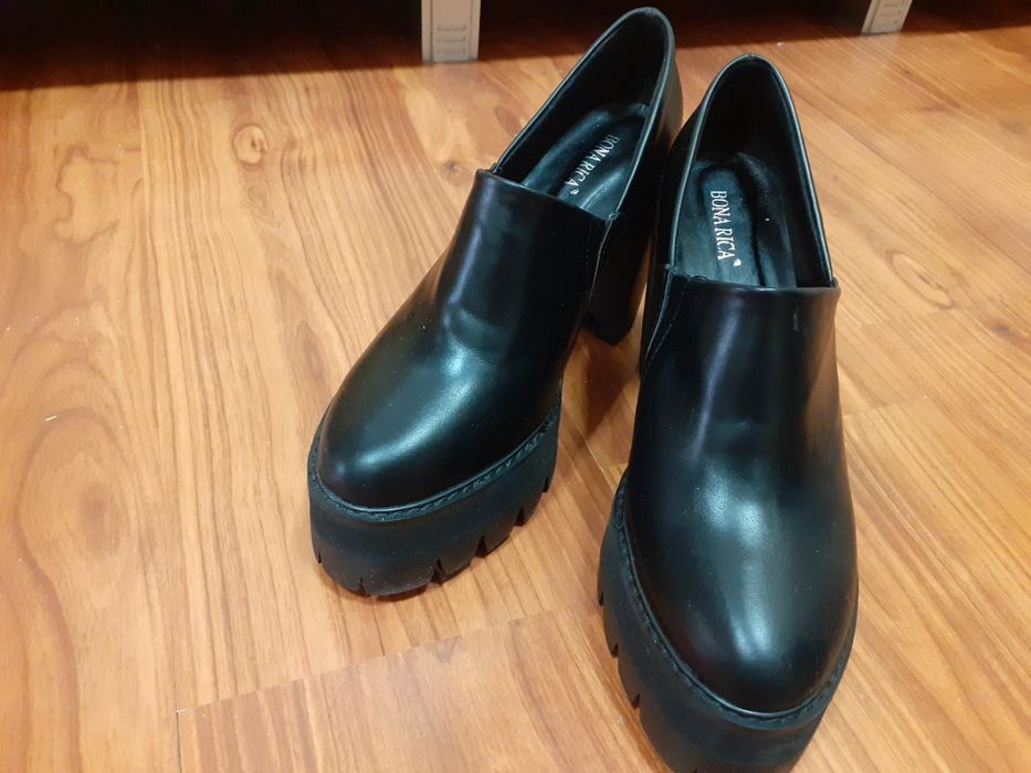 Туфли новые чёрные