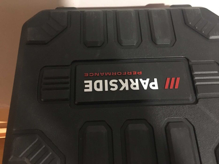 Cutii parkside diverse modele set 100 de lei toate