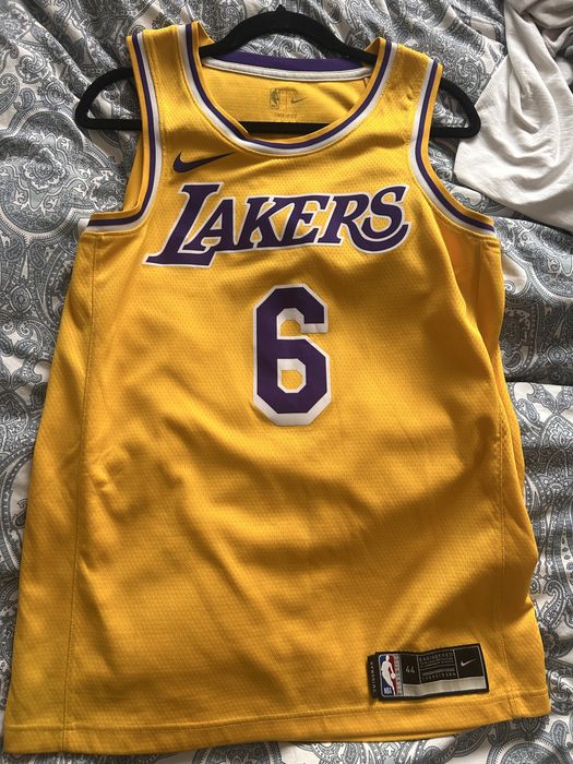 Maieu Lebron Swingman America