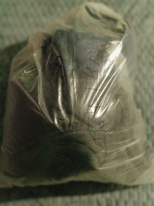 Специ одежда нового оронжевого цвета.