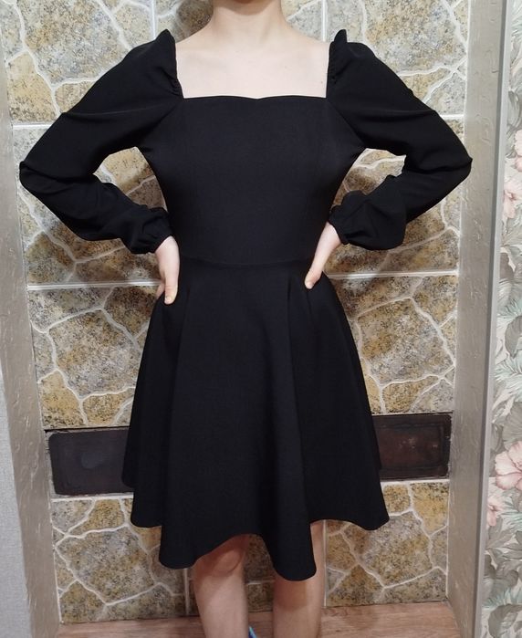 Продам платье почти новое