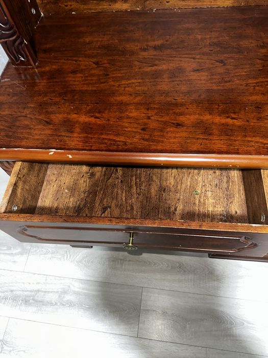 Винтажный письменный стол