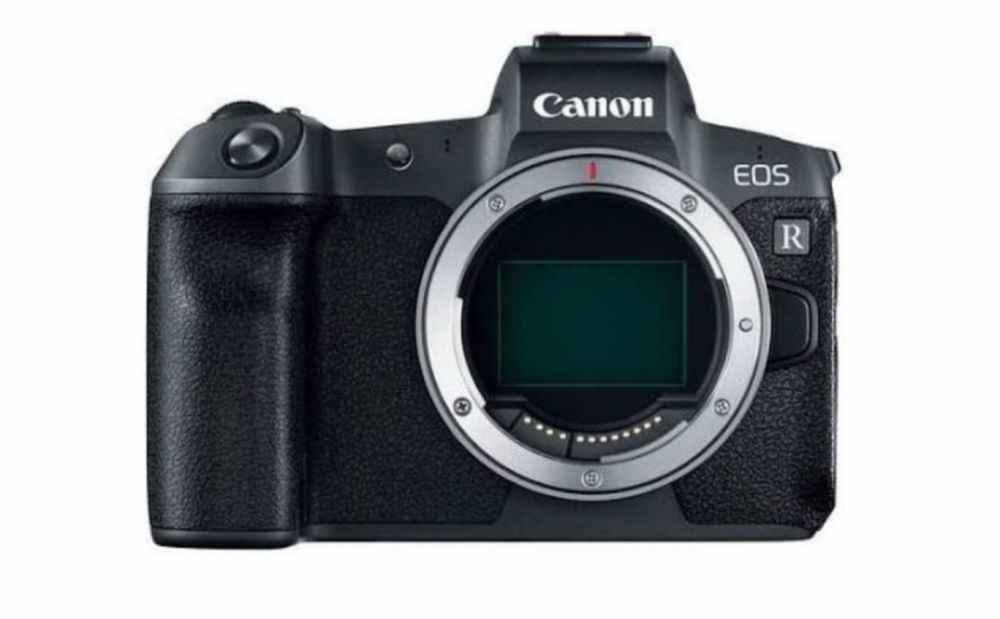 Canon eos r в отличном состояний