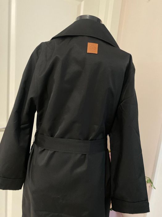 Trench femei, Loewe