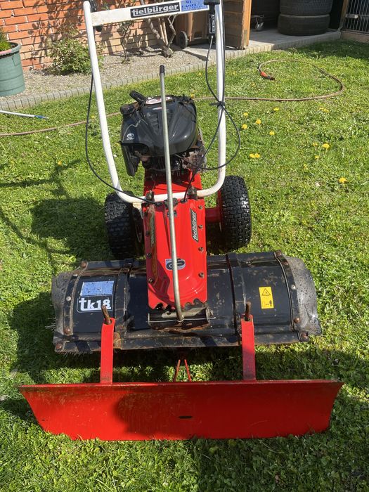 Masina de curatat zapada