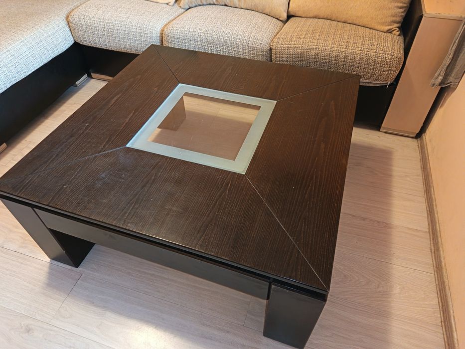 Диван с Лежанка и Холна маса