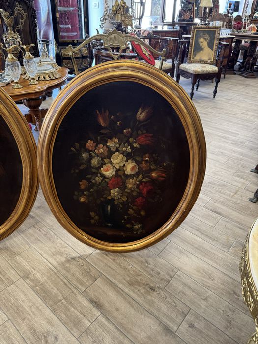 Pereche tablouri ovale - pictura in ulei pe lemn