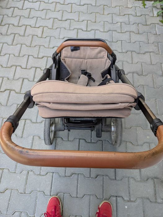 Детска количка Mutsy Nio 2 в 1 – кош за новородено и седалка