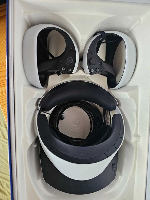 VR2 SONY Очила да виртуална реалност!