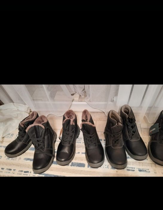 Жұмысқа арналған киімдер сатылады