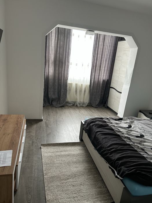 Inchiriez apartament 2 camere 57mp