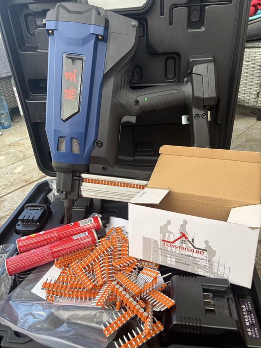 Pistol cuie beton NOU cu 5000 de cuie si gazul aferent