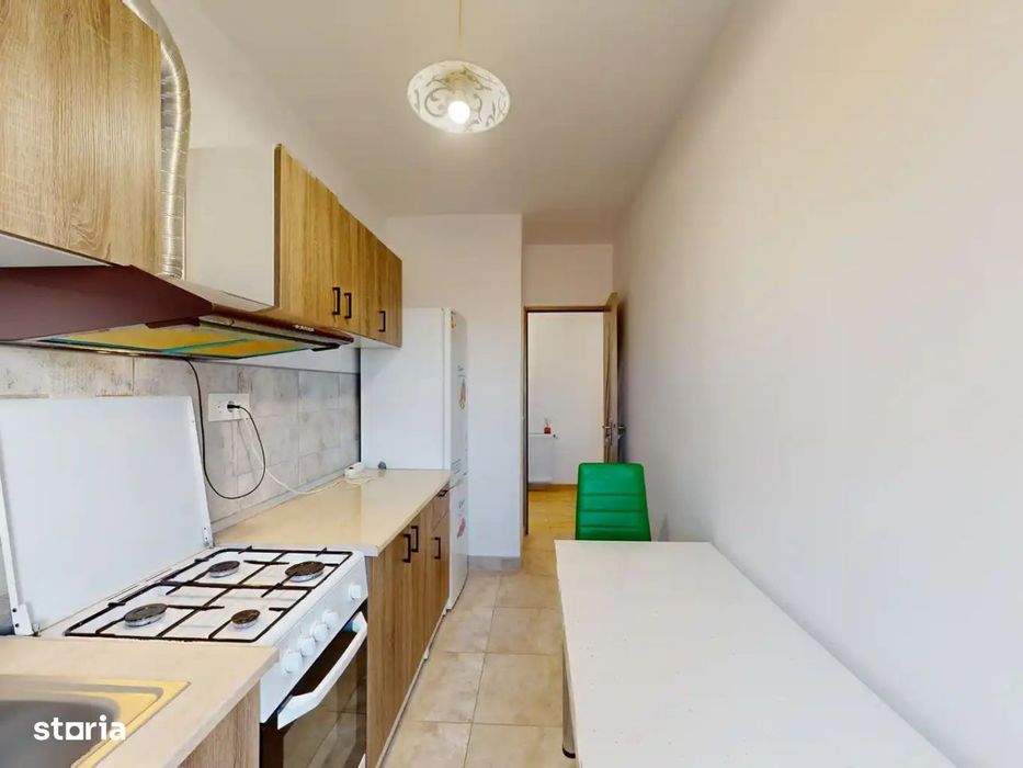Apartament 2 camere de vanzare, mobilat si utilat, cu parcare privata