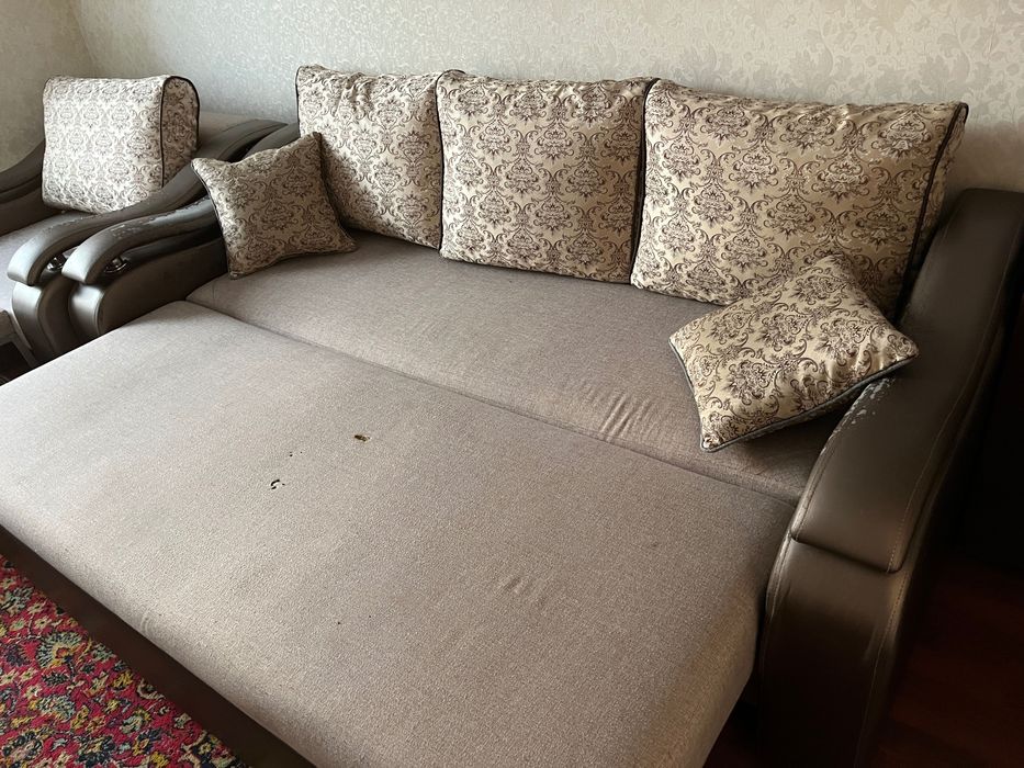 Продам мягкий мебель