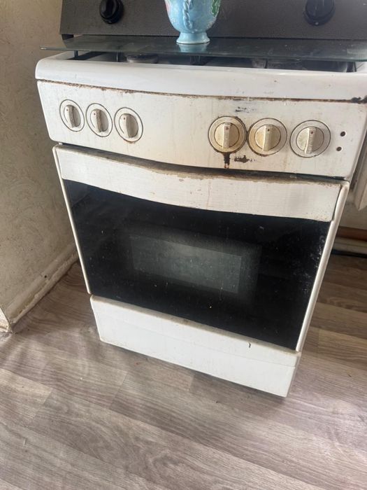 Али істеп тұр 2 еуі бірге 40.000тг