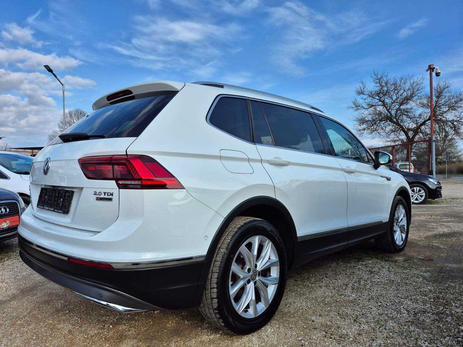 VW Tiguan Allspace 2.0 TDI 4x4 ,Virtual ,Distronic , Keyless DSG 150 к.с 2018 реални километри