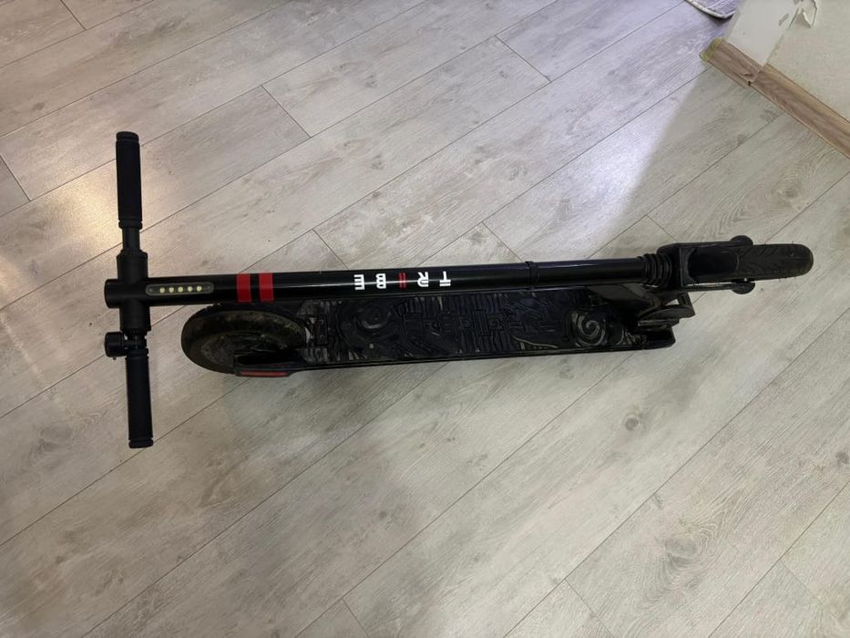 Продам электросамакат