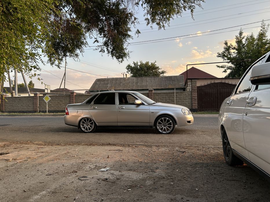 Продам диски с резиной Advan RS R17