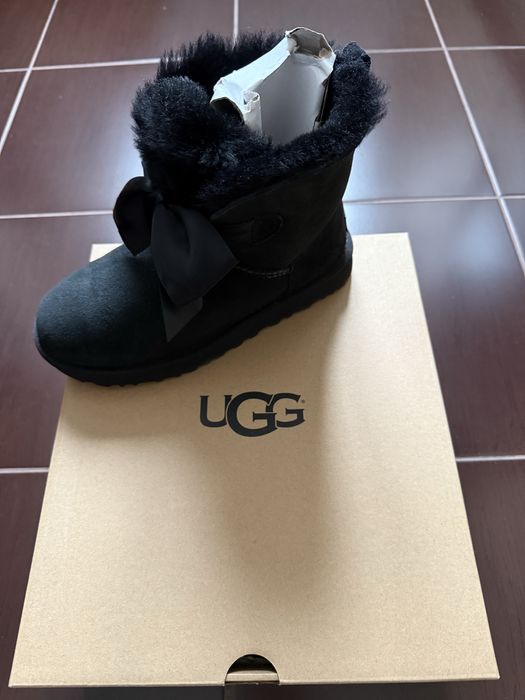 UGG Colectia Mini Bailey