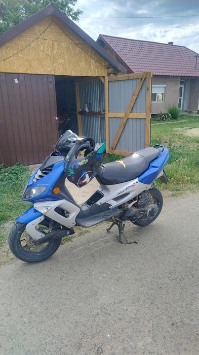 de vanzare speedfight 2 ( schimb cu kukrin  sau cross )