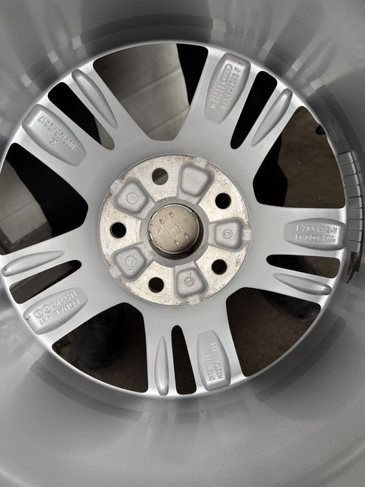 Jante originale Audi Q3 VW Tiguan Skoda Kodiac Karoq cu anv 215/65 17
