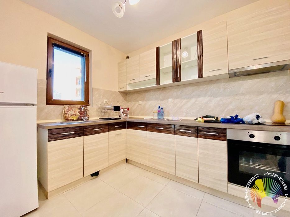 Дава се под наем Тристаен апартамент в Бургас, Сарафово - 120 кв.м за 561 € - Снимка #2