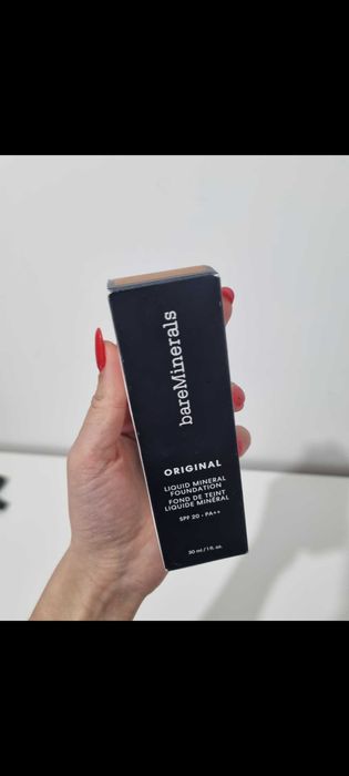 Нов оригинален фон дю тен Bare Minerals