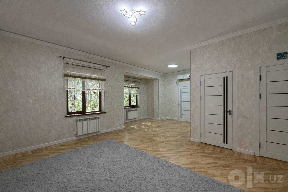 Сдается в аренду Дом 304м2, 3,5сот, гостиница Россия, махалля Багсарай