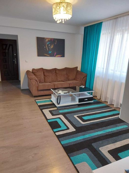 Inchiriez apartament cu 2 camere