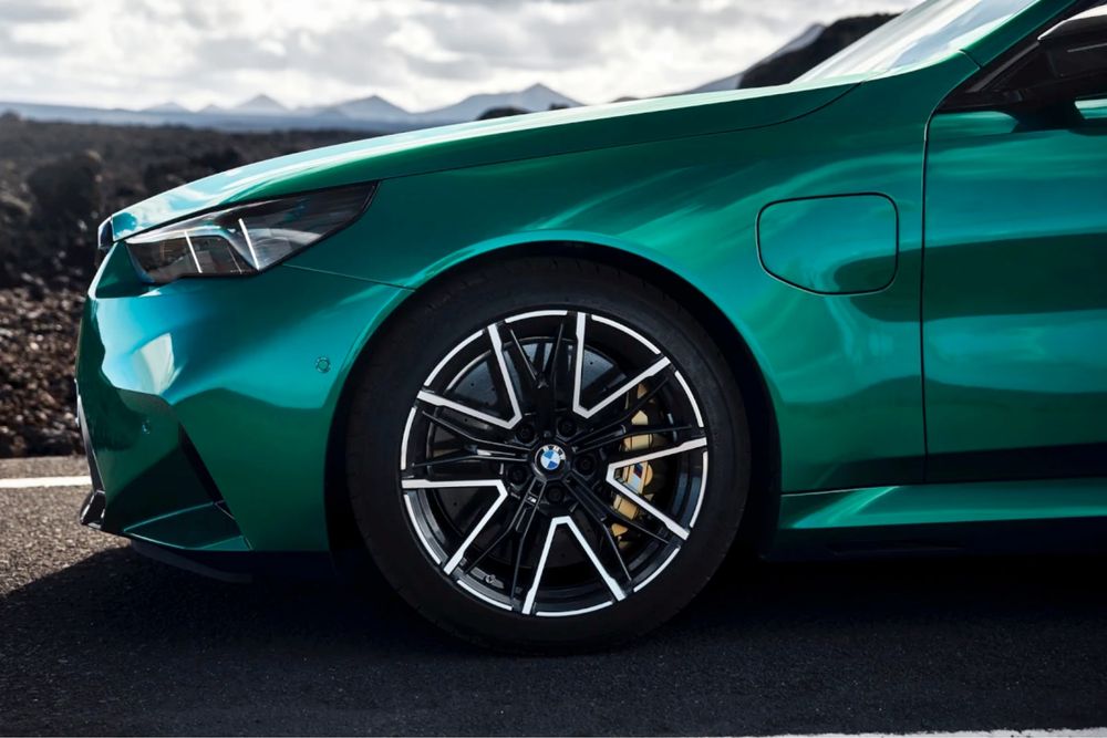 Bmw M5 G90 2025 model