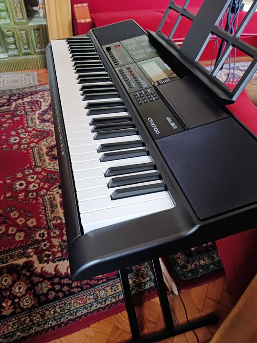 Orgă CASIO CT-X700, 61 Clape, ca NOUĂ, în Garanție!