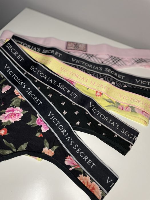 Дамско бельо Victoria’s Secret