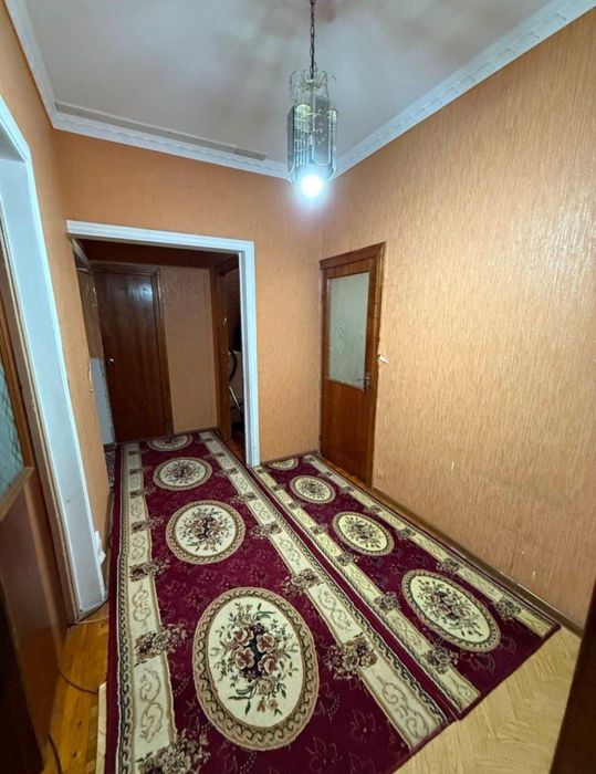 Продается квартира Юнусабад 10кв 4/5/5