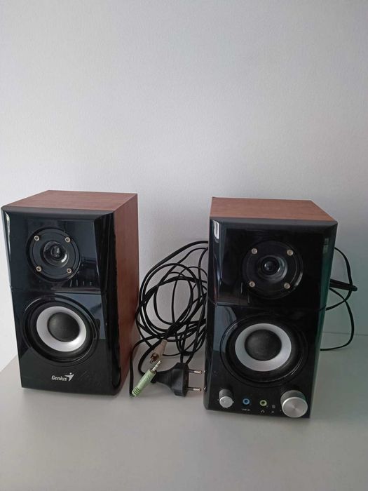 Boxe Desktop Genius SP-HF500A II 2.0 RMS 16W Negru / Maro Cires