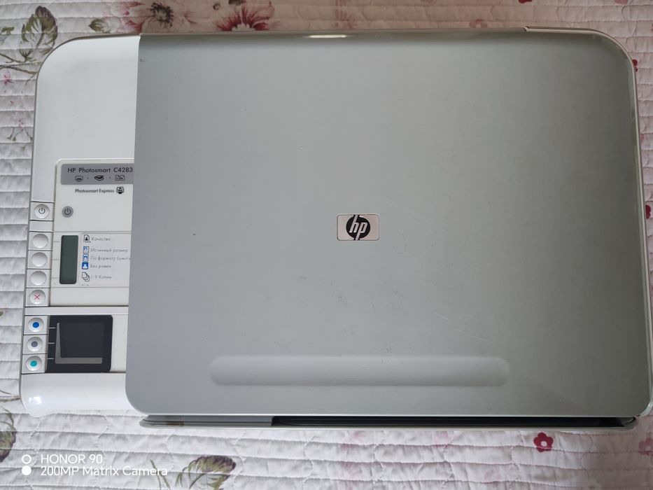 Продам принтер цветной