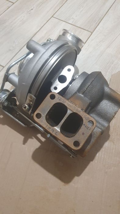 Turbina pentru motor volvo sau deutz 7.5 litri