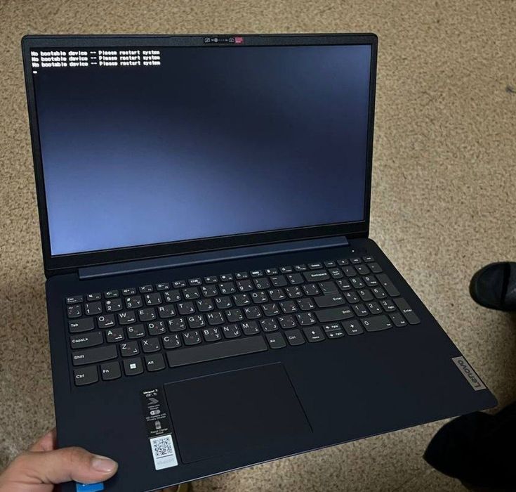 Lenovo ideapad 1 8gb/256gb