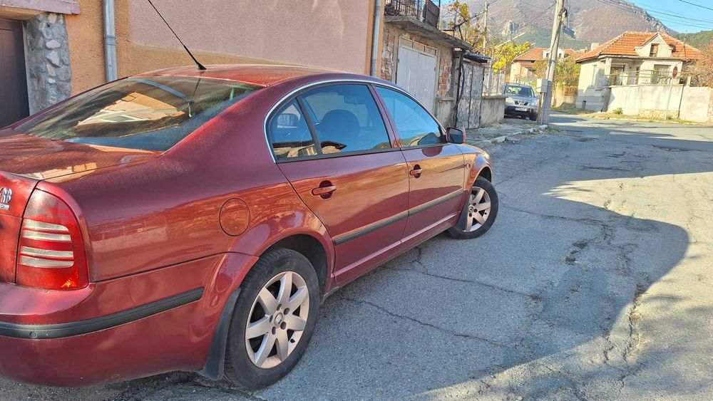 Продавам шкода SUPERB